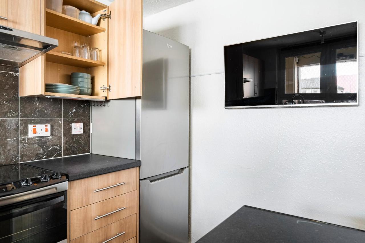 Lovely 1-Bedroom Property With Balcony In West End Glasgow Exterior photo