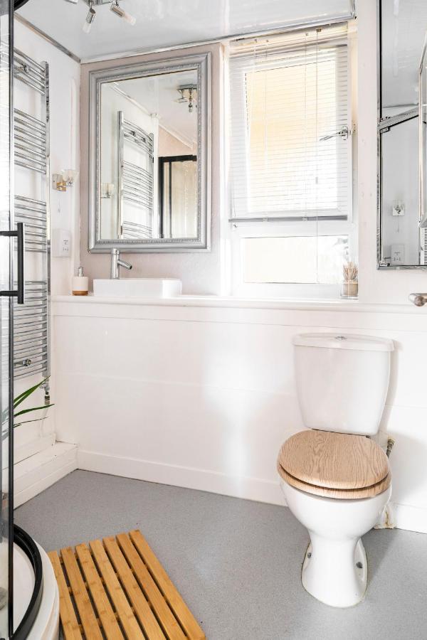 Lovely 1-Bedroom Property With Balcony In West End Glasgow Exterior photo